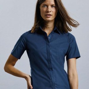 Russell Collection:Ladies Ultimate Stretch Shirt R-961F-0.